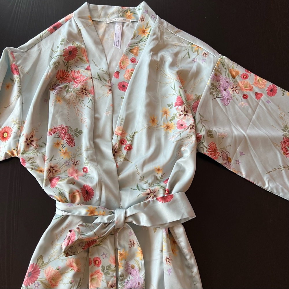 Flora Nikrooz Floral Robe